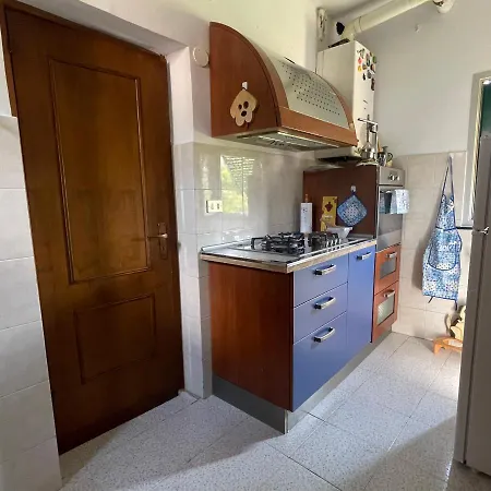 Golfo Paradiso: Charming Retreat Near Camogli And Portofino Apartment