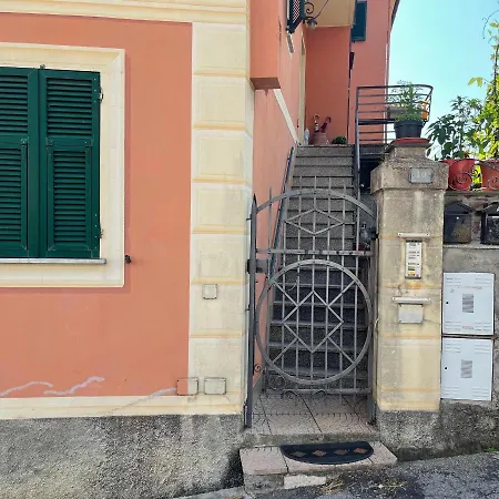 Golfo Paradiso: Charming Retreat Near Camogli And Portofino Apartment Uscio