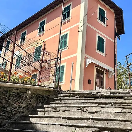 Apartment Golfo Paradiso: Charming Retreat Near Camogli And Portofino *